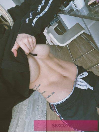 Лея  , ню-фото