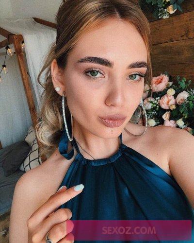 Алина, рост: 170, вес: 52